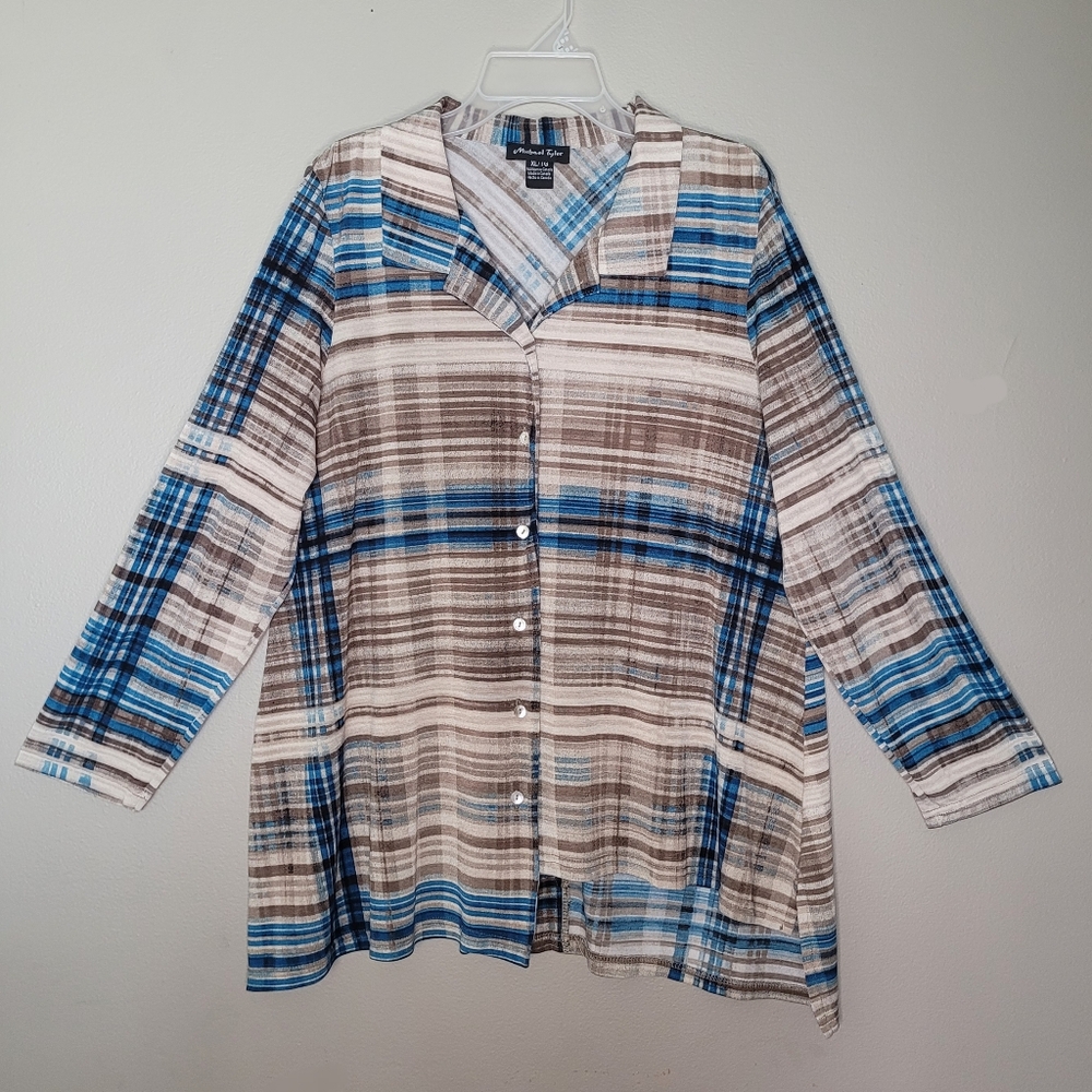XL | Michael Tyler | Long Sleeved Asymmetrical-Hem Button Down Shirt